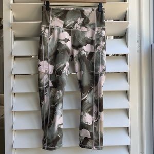 Athleta Camouflage Print Capris